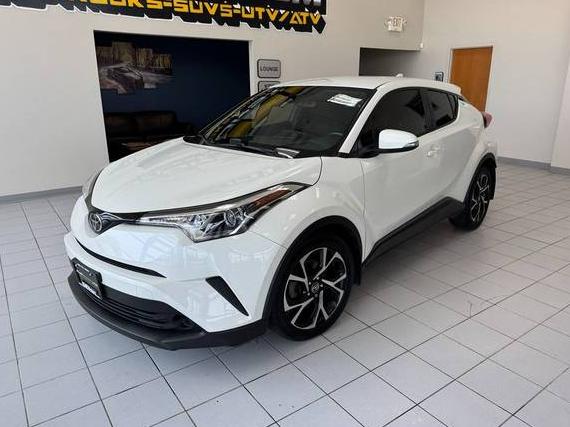 TOYOTA C-HR 2018 JTNKHMBX7J1010499 image