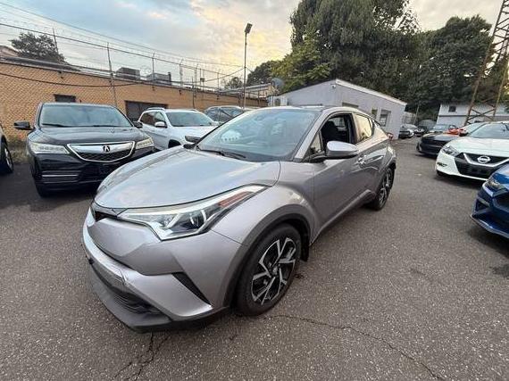 TOYOTA C-HR 2018 NMTKHMBX2JR050172 image