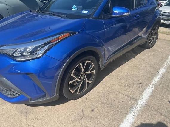 TOYOTA C-HR 2021 JTNKHMBX3M1119014 image