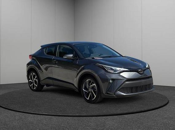 TOYOTA C-HR 2021 JTNKHMBX9M1095575 image