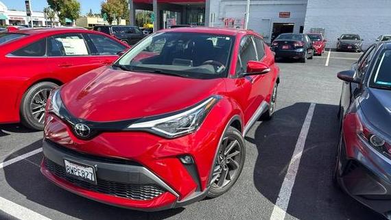 TOYOTA C-HR 2021 JTNKHMBX5M1113442 image