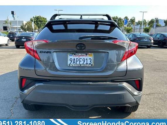 TOYOTA C-HR 2021 NMTKHMBX7MR139613 image