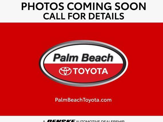 TOYOTA C-HR 2021 JTNKHMBX4M1111049 image