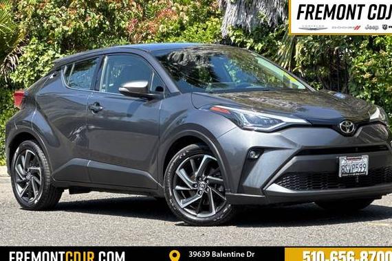 TOYOTA C-HR 2020 JTNKHMBXXL1090934 image