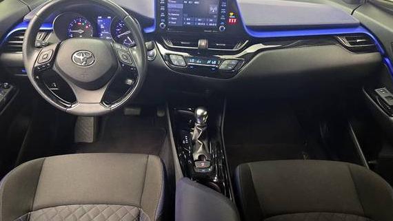 TOYOTA C-HR 2020 JTNKHMBX9L1087815 image