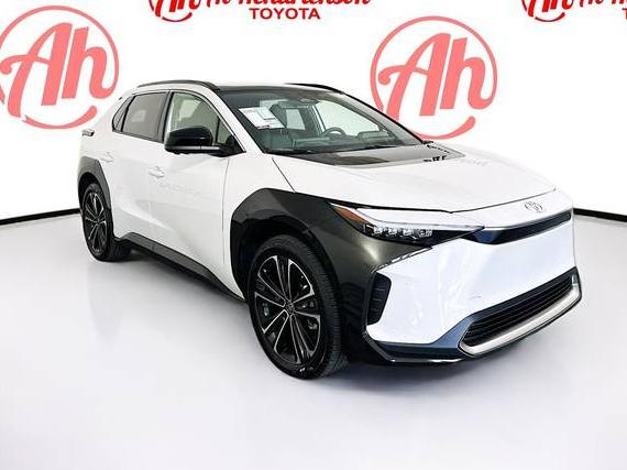 TOYOTA BZ4X 2024 JTMAAAAA3RA034701 image
