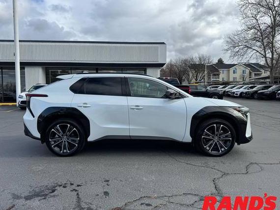 TOYOTA BZ4X 2024 JTMABACA8RA072158 image TOYOTA BZ4X 2024 JTMABACA8RA072158 image