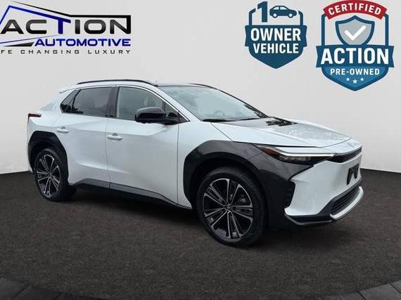 TOYOTA BZ4X 2024 JTMABACA4RA070956 image