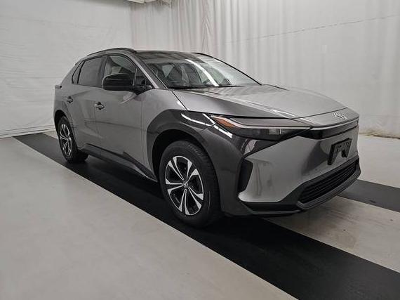 TOYOTA BZ4X 2024 JTMABACA4RA082704 image