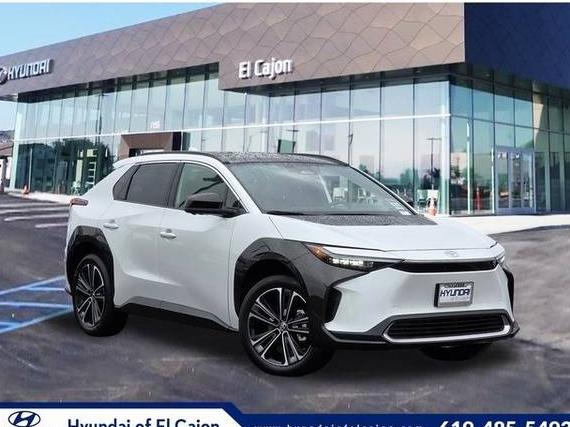 TOYOTA BZ4X 2025 JTMAAAAA4SA055658 image