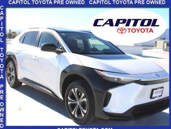 TOYOTA BZ4X 2025 JTMAAAAAXSA056376 image