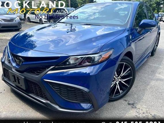 TOYOTA CAMRY 2023 4T1G11BK8PU075060 image