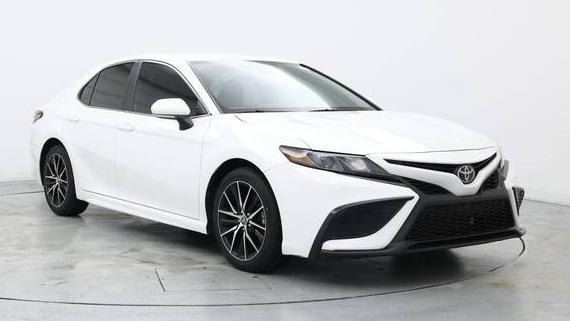 TOYOTA CAMRY 2023 4T1G11AK8PU101240 image