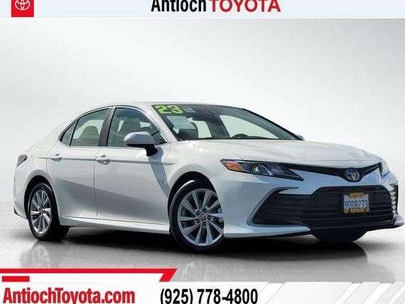 TOYOTA CAMRY 2023 4T1C11AK2PU092257 image