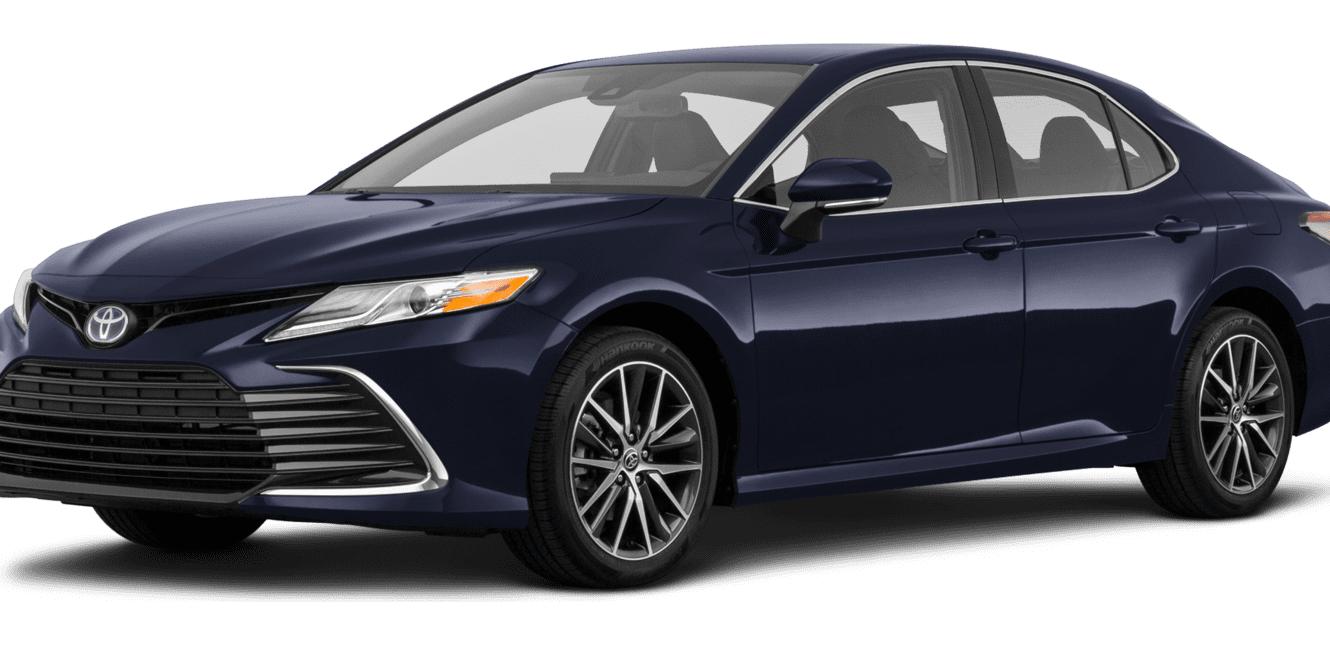 TOYOTA CAMRY 2023 4T1C11AKXPU155654 image