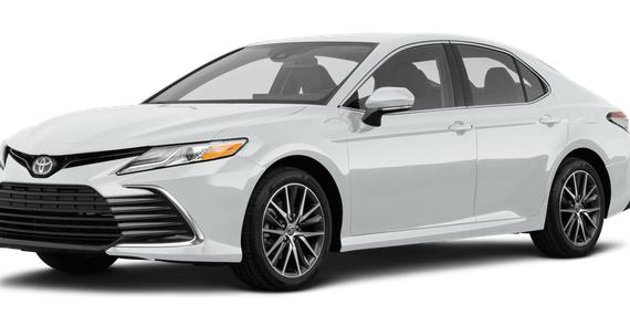 TOYOTA CAMRY 2023 4T1C11AK1PU119996 image