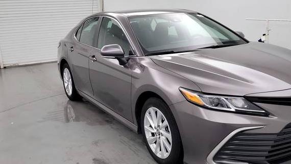 TOYOTA CAMRY 2023 4T1C11AK6PU137538 image