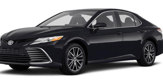 TOYOTA CAMRY 2023 4T1C11BK5PU073183 image