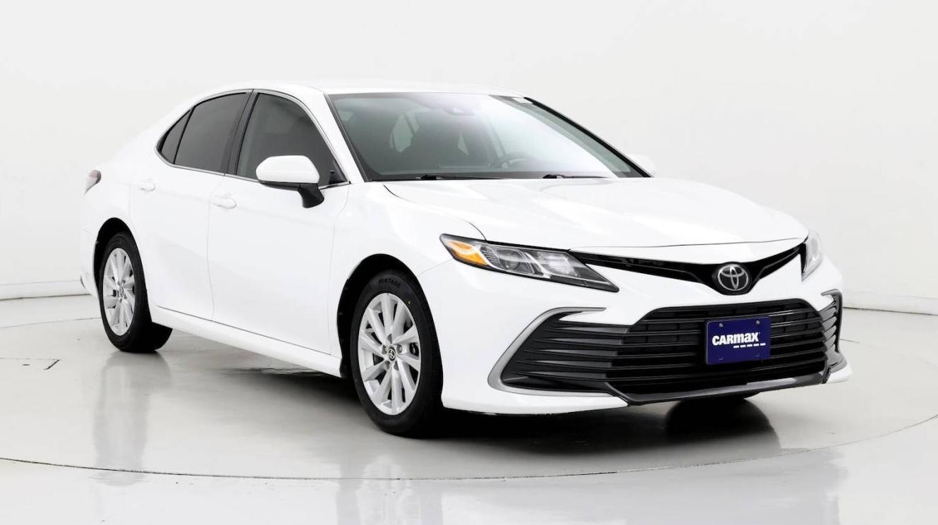 TOYOTA CAMRY 2023 4T1C11AK4PU739970 image