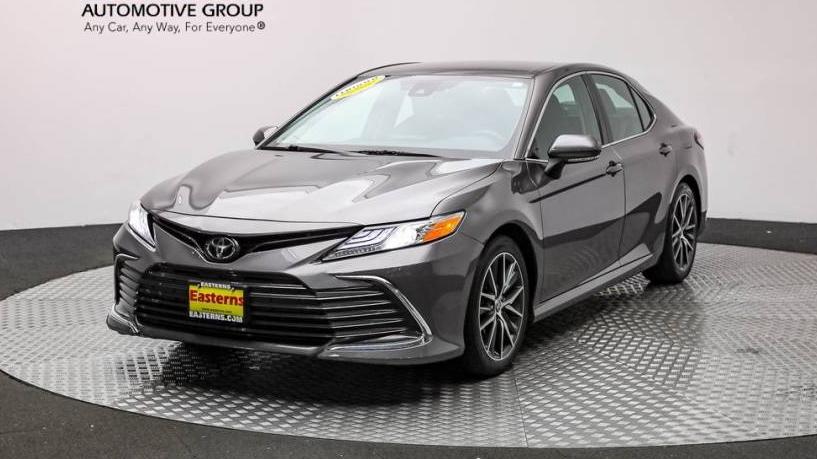 TOYOTA CAMRY 2023 4T1F11AK2PU089033 image