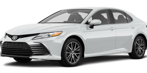 TOYOTA CAMRY 2023 4T1R11AK2PU808147 image