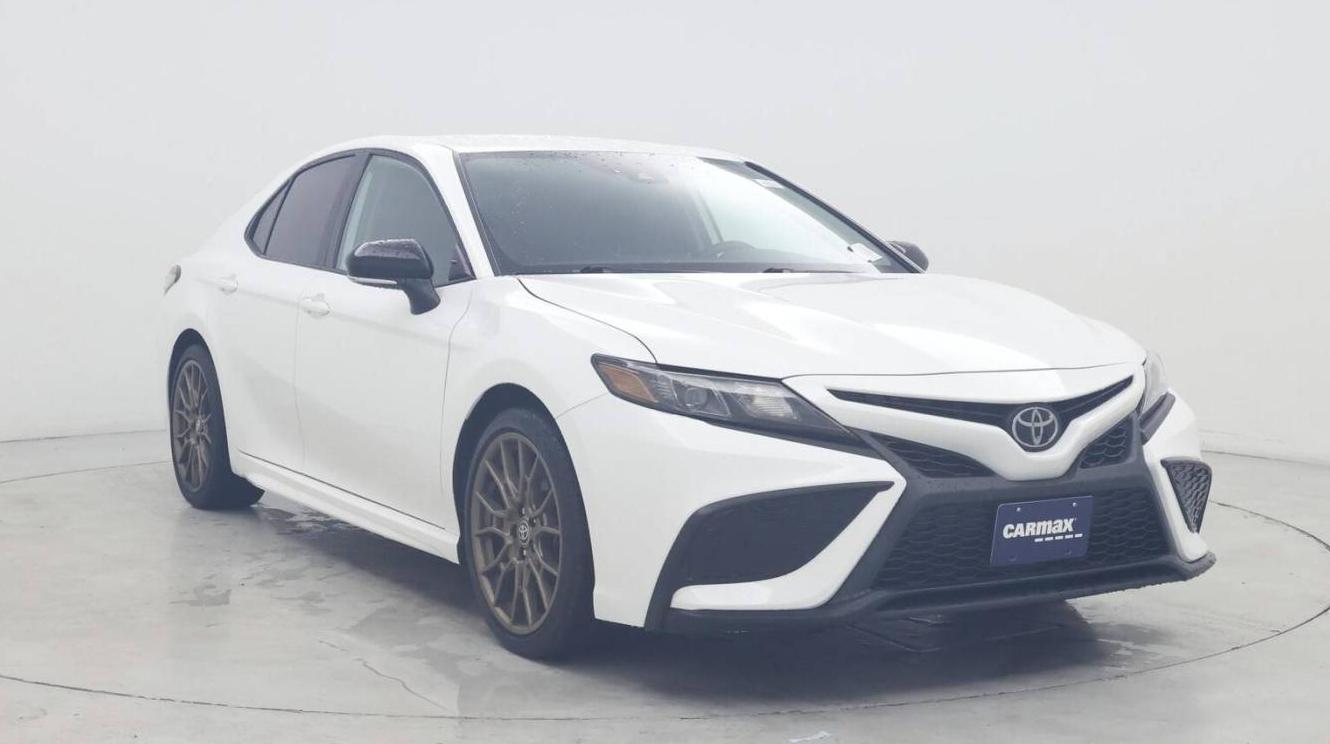 TOYOTA CAMRY 2023 4T1G11AK8PU137431 image