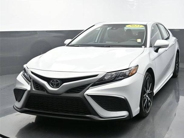 TOYOTA CAMRY 2023 4T1G11AKXPU129203 image