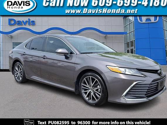 TOYOTA CAMRY 2023 4T1F11BK0PU082595 image
