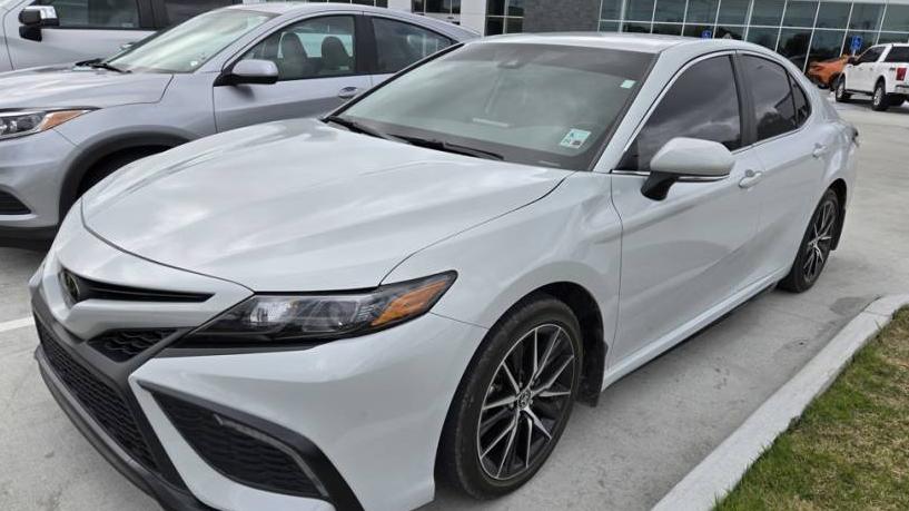 TOYOTA CAMRY 2023 4T1G11AK7PU144919 image