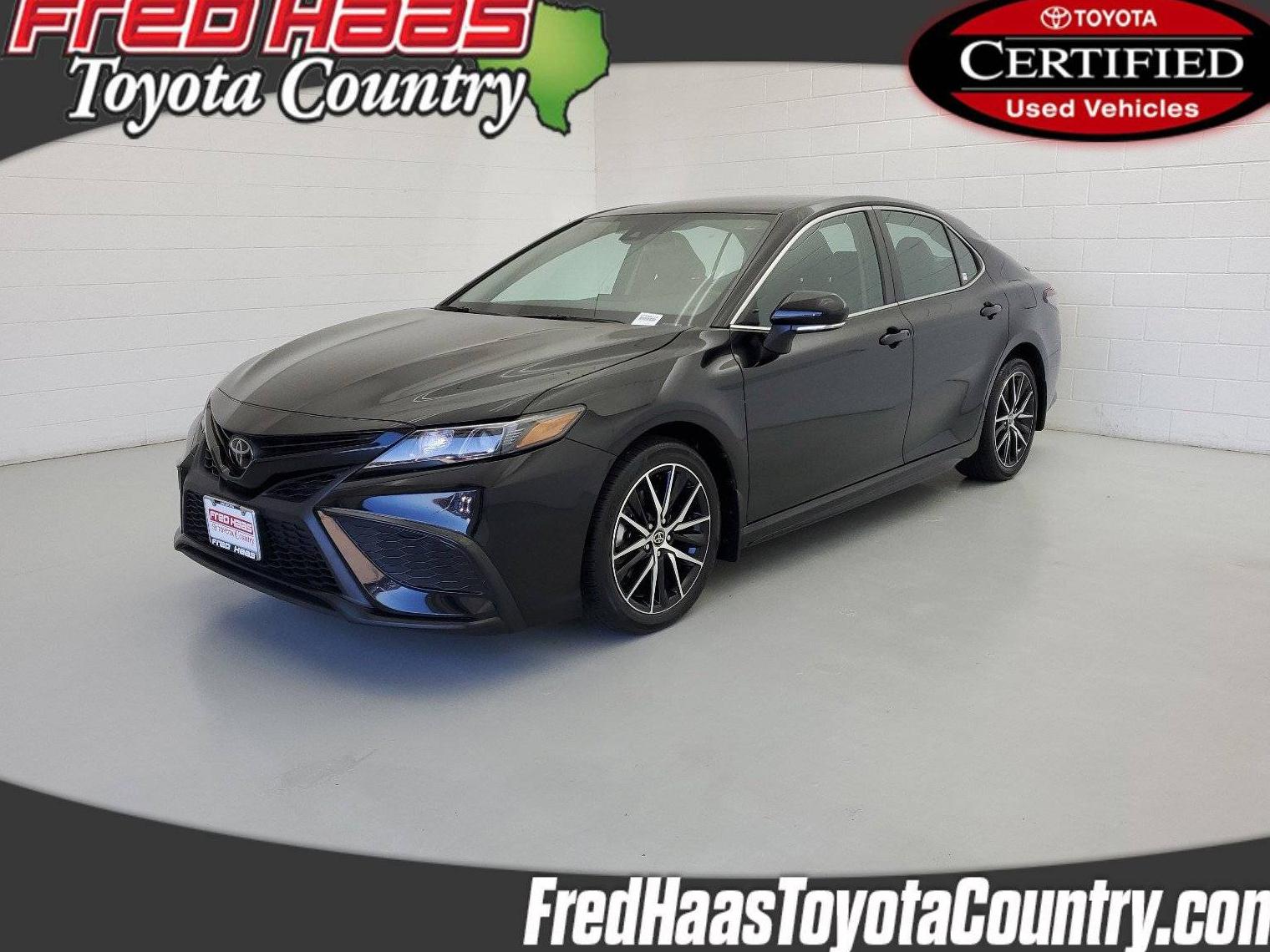 TOYOTA CAMRY 2023 4T1T11AKXPU758071 image