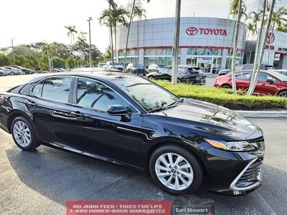 TOYOTA CAMRY 2023 4T1C11AK1PU744365 image