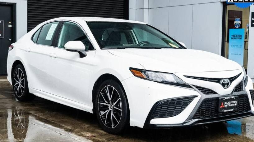 TOYOTA CAMRY 2023 4T1G11AK4PU814202 image