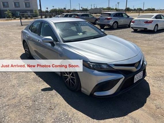 TOYOTA CAMRY 2023 4T1G11AK3PU737029 image
