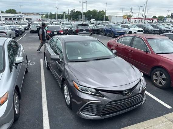 TOYOTA CAMRY 2023 4T1C11AK9PU082356 image