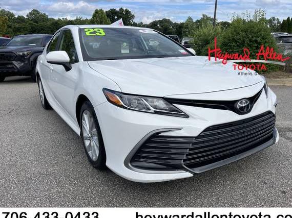 TOYOTA CAMRY 2023 4T1C11AK5PU739461 image