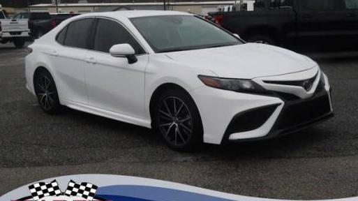 TOYOTA CAMRY 2023 4T1G11AKXPU103068 image