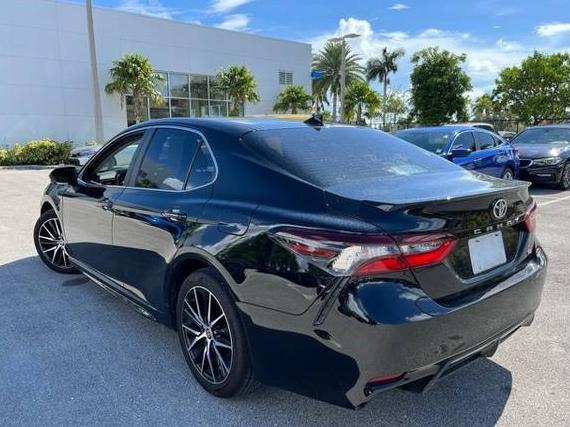TOYOTA CAMRY 2023 4T1G11AK6PU738773 image