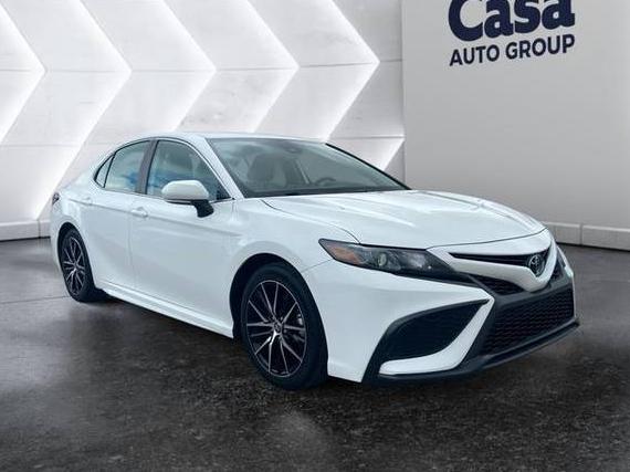 TOYOTA CAMRY 2023 4T1G11AK2PU752279 image