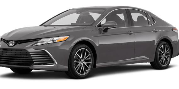 TOYOTA CAMRY 2023 4T1C11AK4PU725583 image