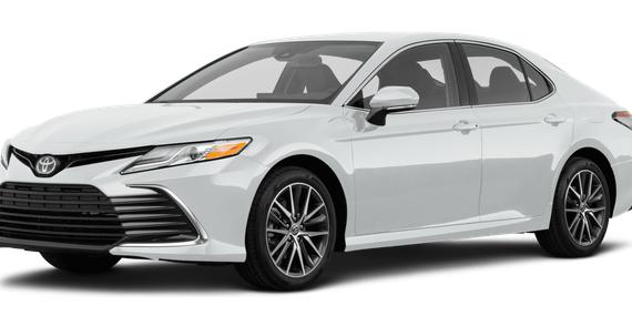 TOYOTA CAMRY 2023 4T1C11AK1PU774305 image