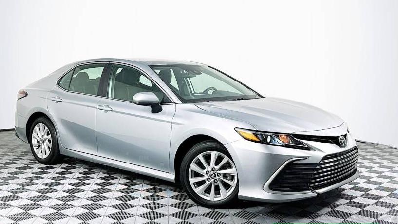 TOYOTA CAMRY 2023 4T1C11AK1PU130061 image