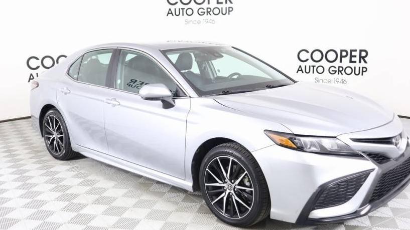 TOYOTA CAMRY 2023 4T1G11AK8PU154424 image