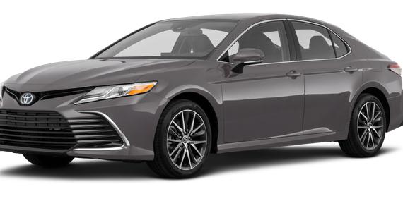 TOYOTA CAMRY 2023 4T1C11AK2PU815346 image