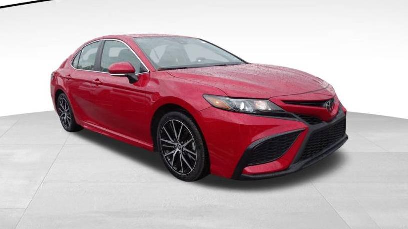 TOYOTA CAMRY 2023 4T1G11AKXPU082836 image