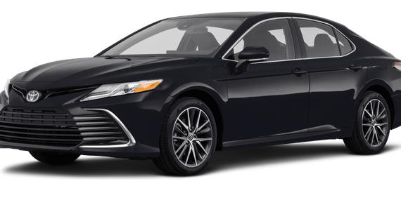 TOYOTA CAMRY 2023 4T1F11AK7PU772958 image