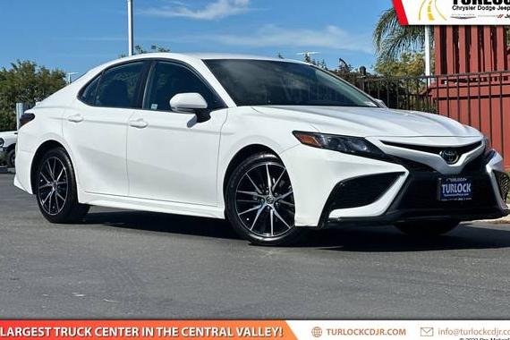 TOYOTA CAMRY 2023 4T1G11AK3PU769897 image