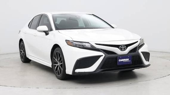 TOYOTA CAMRY 2023 4T1G11AK4PU168126 image
