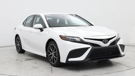 TOYOTA CAMRY 2023 4T1G11AK7PU774777 image
