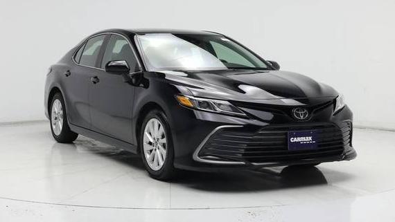 TOYOTA CAMRY 2023 4T1C11AK2PU172318 image