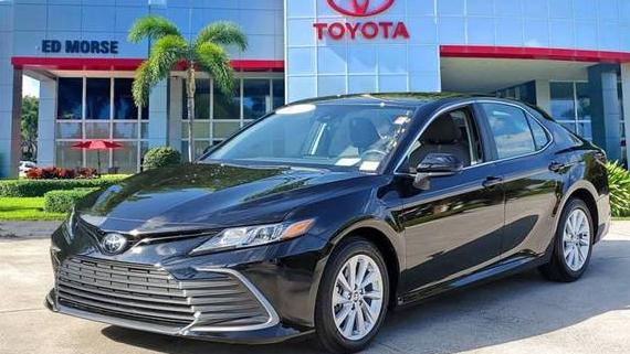 TOYOTA CAMRY 2023 4T1C11AK1PU794957 image